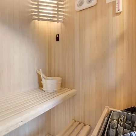 בית נופש Moderniseret Traehus Med Og Sauna Sj9 *