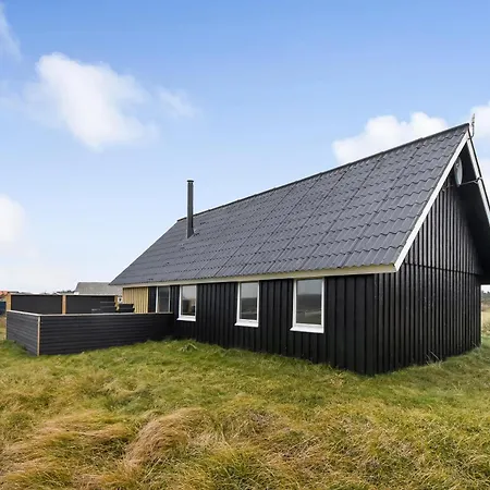 Moderniseret Traehus Med Og Sauna Sj9 הרבור